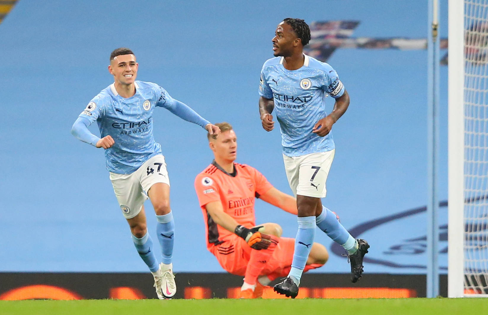 来奉献与坚 来奉献与坚